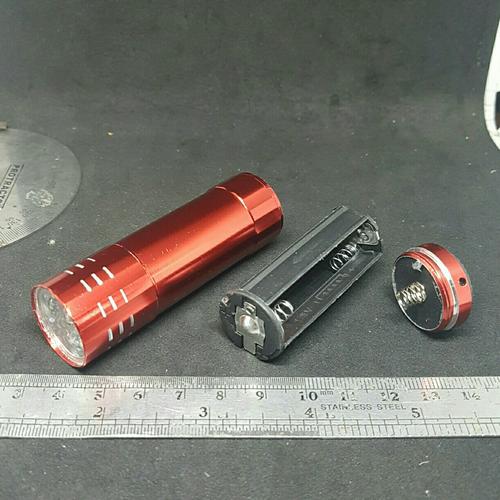 Gambar Senter mini Aluminium 9 LED, merah maroon dari UAV Jakarta Selatan Tokopedia