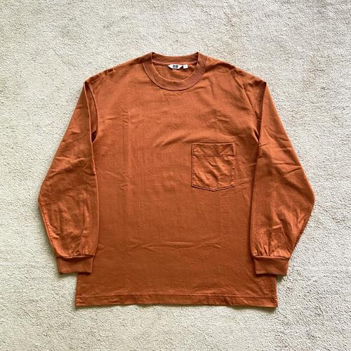 Jual kaos uniqlo U pocket Longsleeve 