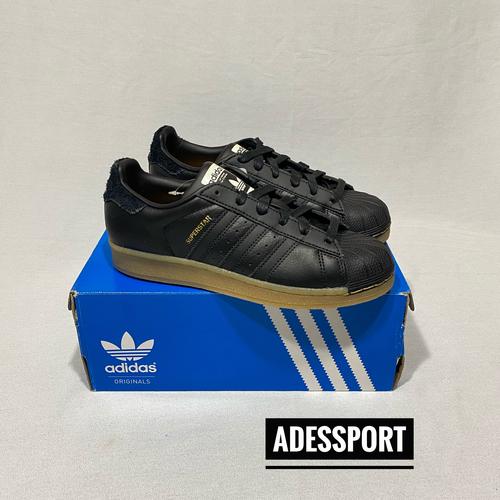 superstar black core