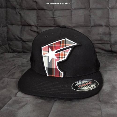 Jual topi famous stars and straps 