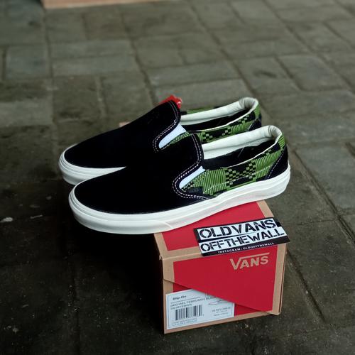 vans black olive