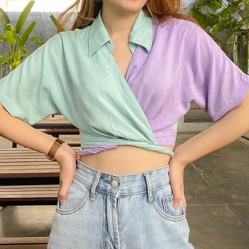 Kemeja Wanita Two Tone Crop Shirt 