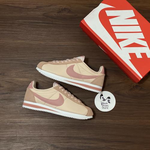 nike cortez nylon pink