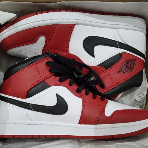 ACQUISTA 2 DI OGNI SCATOLA air jordan 1 mid 44 E OTTIENI IL 70% DI SCONTO!