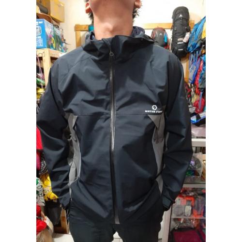 Jaket gunung Waterflow Goretex not Rei 