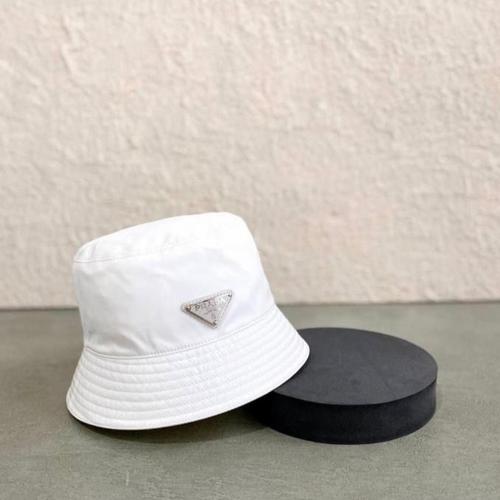 Jual Prada Bucket Hat Loggo White 