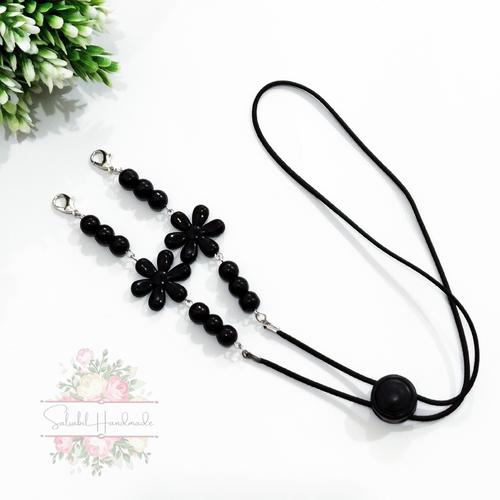 Gambar 2in1 strap masker dan konektor masker model serut - bunga mutsi htm dari salsabil handmade Kota Bogor Tokopedia