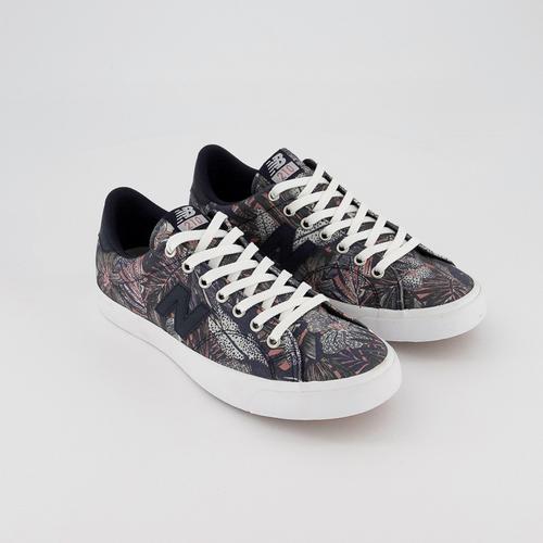 new balance 210 sneakers