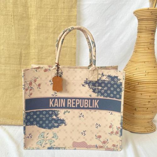 Gambar INFINITY TOTE BAG - Briona by KAINREPUBLIK - ORI dari KAINREPUBLIK Kab. Bandung Tokopedia