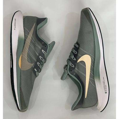nike green pegasus
