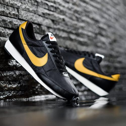 nike daybreak 44