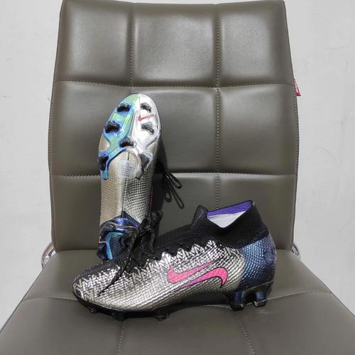 nike lebron x mbappe