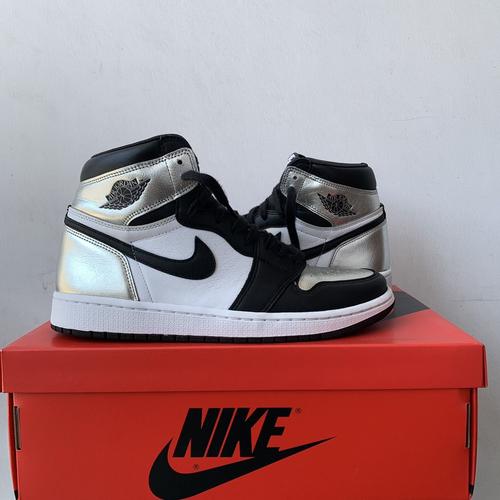aj1 high silver toe