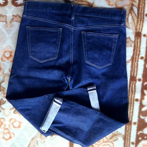 Jual JEANS UNIQLO SELVEDGE RAW DENIM 