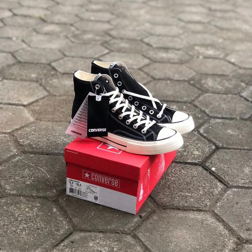 converse ukuran 38