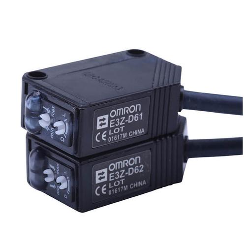 オムロン 光電センサーE3Z-D61 オムロン 光電センサー E3Z-LS61 2M (2 