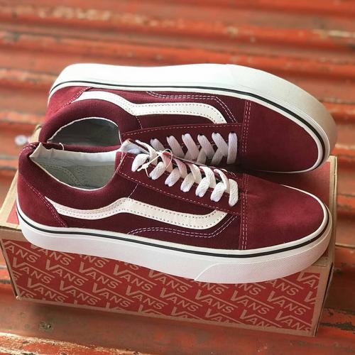 vans old skool maroon white