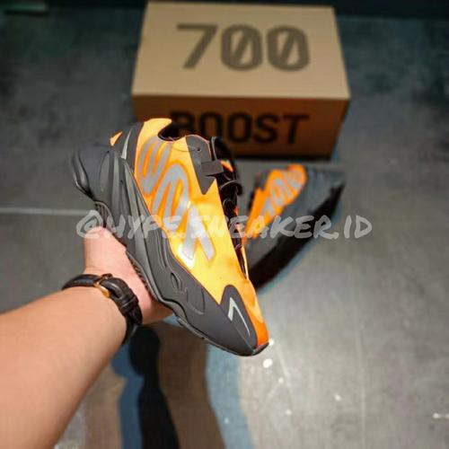 yeezy orange 700