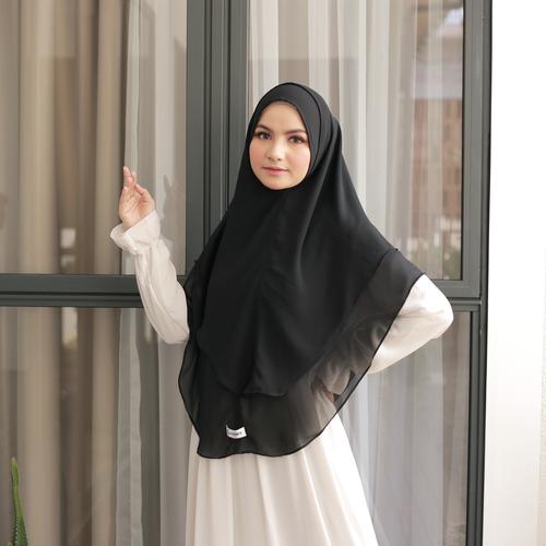 Gambar Hijab Ellysha 2in1 NAZEERA SLIMMY HIJAB SYARI BLACK dari Hijab Ellysha Official Kota Tangerang Selatan Tokopedia