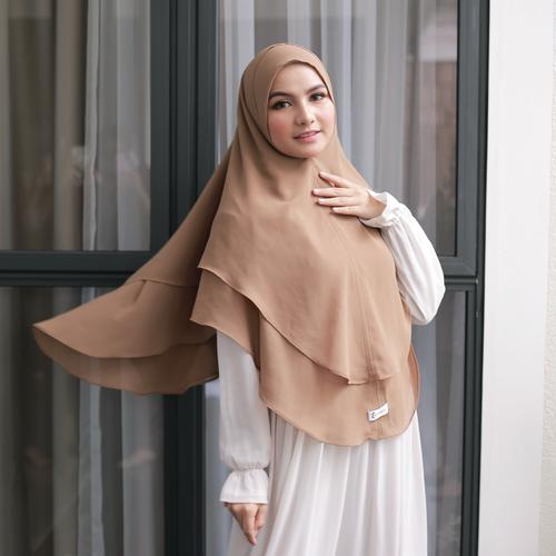 Gambar Hijab Ellysha 2in1 NAZEERA SLIMMY HIJAB SYARI BROWN dari Hijab Ellysha Official Kota Tangerang Selatan Tokopedia
