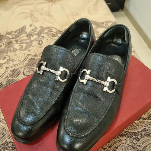 ferragamo slip on shoes