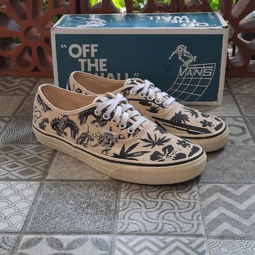 Jual vans authentic 'Vans 50th Anniversary' EMPLOYEE EXCLUSIVE