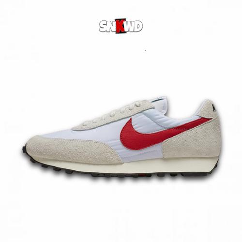 summit white nike daybreak