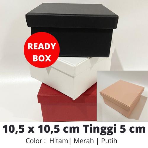 Gambar Gift box/ hard box/ box kecil/box jam tangan/ kotak hadiah/ kotak keci - Hitam dari Indocraft & souvenir Kota Tangerang Tokopedia