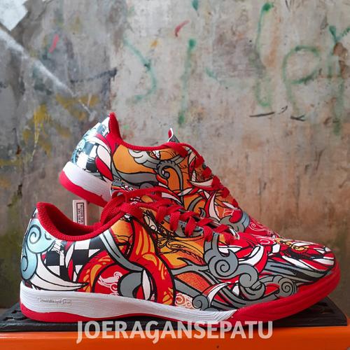 Foto Produk SEPATU FUTSAL ORTUSEIGHT CATALLYST BIMA PRO - Merah, 38 dari JOERAGANSEPATU