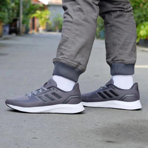 white runfalcon adidas