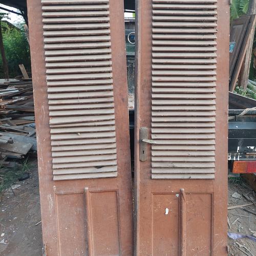 Jual pesanan pintu dengan kusen dan ventilasi kaca - Kab. Tegal