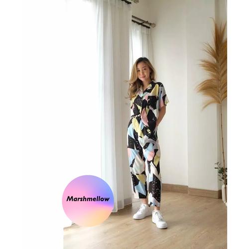 Foto Produk Setelan Piyama Wanita HomeWear One Set Trendy Bisa Untuk Outfit Jalan - Marshmellow dari DjiehanClothing