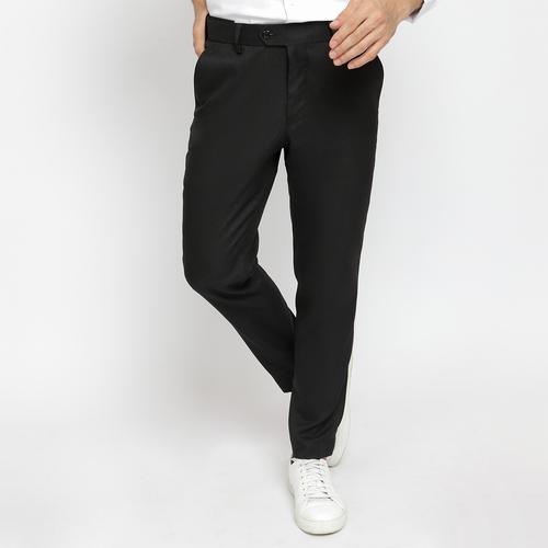 Foto Produk AKIRA Active trouser Black - 34 dari crowstudios