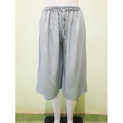 Gambar CELANA KULOT WANITA 7/8 MEDIUM - Abu Polos dari sukawatisouvenir Kab. Gianyar Tokopedia