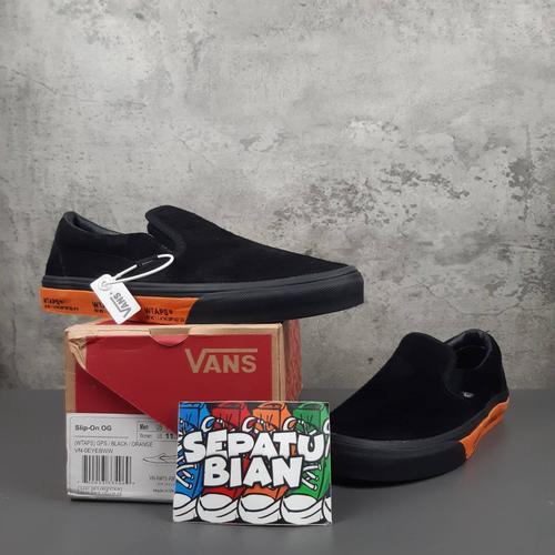 vans slip on orange