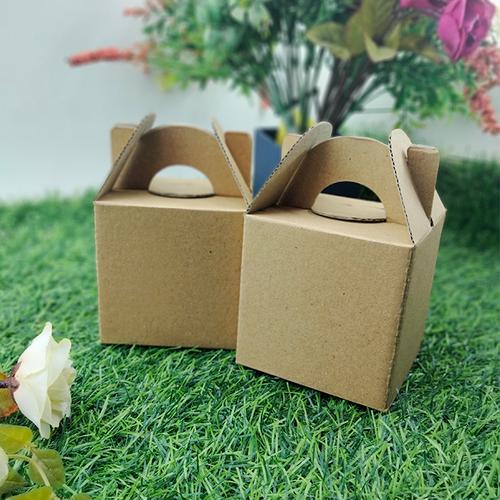 Gambar Kotak Dos Kardus Eflute Jinjing Souvenir 8 x 8 x 8 dari Rahmah Tas Kertas dan Kemasan Kab. Sleman Tokopedia