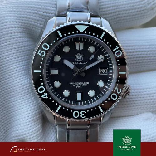 STEELDIVE 1954 Jam Tangan Menyelam Otomatis Angin 200M Tahan Air NH35 Jam  Tangan Mekanis Pria Baja Tahan Karat Jam Tangan Olahraga untuk Pria -  AliExpress Jam tangan