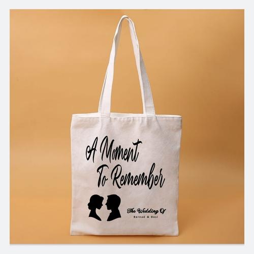 Gambar Totebag Souvenir 30x40 Pernikahan Wedding Nikah Gerabah Penganten Ulan - 30x40, 1000/Lebih dari Depouch Bag Souvenir Kota Depok Tokopedia