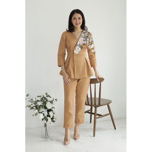 Jual Sissae, Ferren Blazer, Chocolate - XXL - Jakarta Utara - SISSAE |  Tokopedia