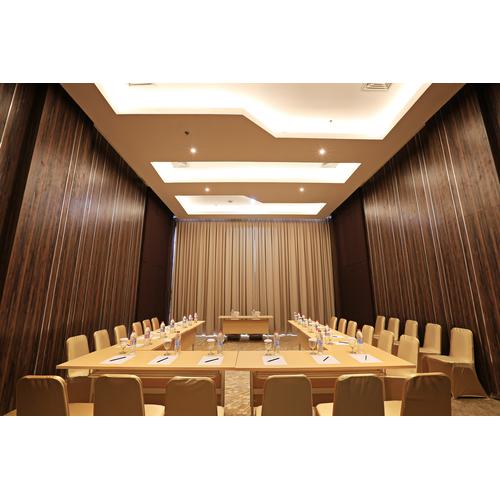 Foto Produk Voucher Meeting Room Luminor Hotel Jambi dari Waringin group