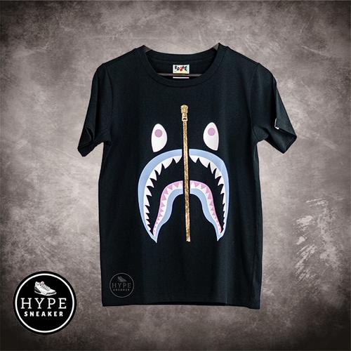 Gambar Kaos BAPE A Bathing Ape Shark Blue Pastel Black Tshirt 100% ORIGINAL dari HYPESNEAKER.ID Kota Salatiga Tokopedia