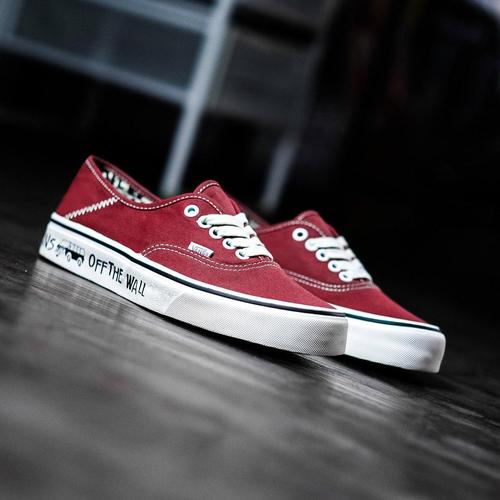 vans authentic off the wall