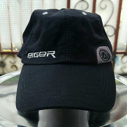 Gambar Topi logo EIGER warna hitam dari UAV Jakarta Selatan Tokopedia