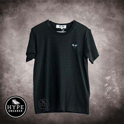 Gambar Kaos CDG PLAY Small Heart Black TSHIRT 100% ORIGINAL dari HYPESNEAKER.ID Kota Salatiga Tokopedia