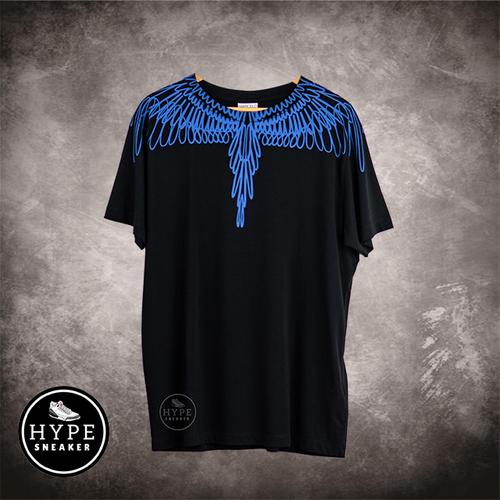 Gambar Kaos Marcelo Burlon Wings Stencil Pictorial Tshirt 100% ORIGINAL dari HYPESNEAKER.ID Kota Salatiga Tokopedia