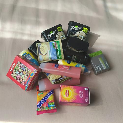 Zuru Surprise Mini Brands Mystery Capsule Real Miniature, 52 OFF