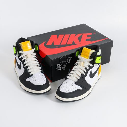 Jual Air Jordan 1 High Volt Gold 100% Authentic - Kota Bandung - 807GARAGE  | Tokopedia