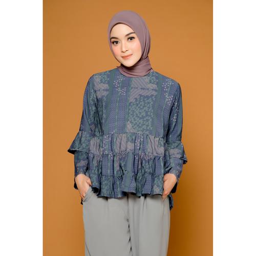 Foto Produk ZM Zaskia Mecca - Bavya Navy Blouse - Jelita Indonesia - Mandalika - XL dari Zaskia Mecca Official