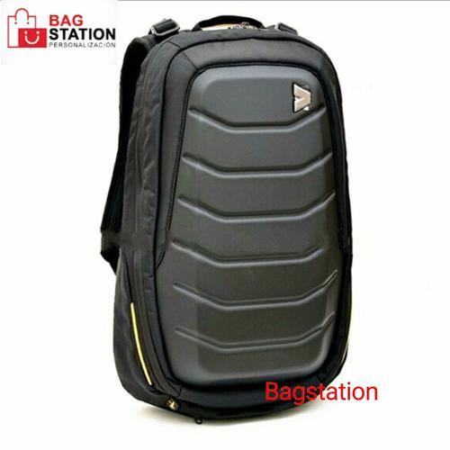 predator laptop bag