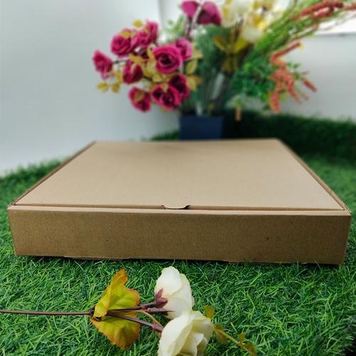 Gambar Kotak Dos Kardus Custom Hampers Polos Eflute 31 x 31 x 5 dari Rahmah Tas Kertas dan Kemasan Kab. Sleman Tokopedia